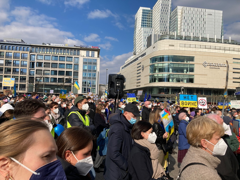 UkraineKundgebungFrankfurt-040-2022_03_06-14_26_57.jpeg