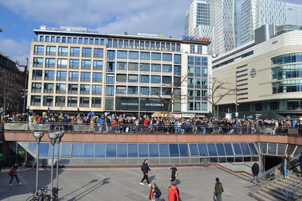 UkraineKundgebungFrankfurt-051-2022 03 06-14 32 09